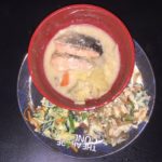 冷凍弁当「北海道産鮭（骨なし）の石狩煮セット」解凍後