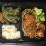 冷凍弁当「タンドリーチキン弁当」の中身